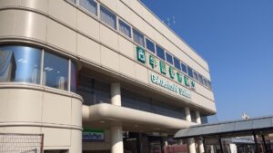 01学園都市駅